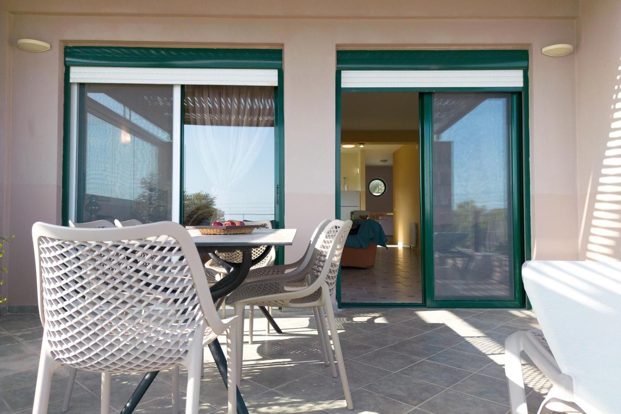 Marisia Apartment Keratókambos Dış mekan fotoğraf