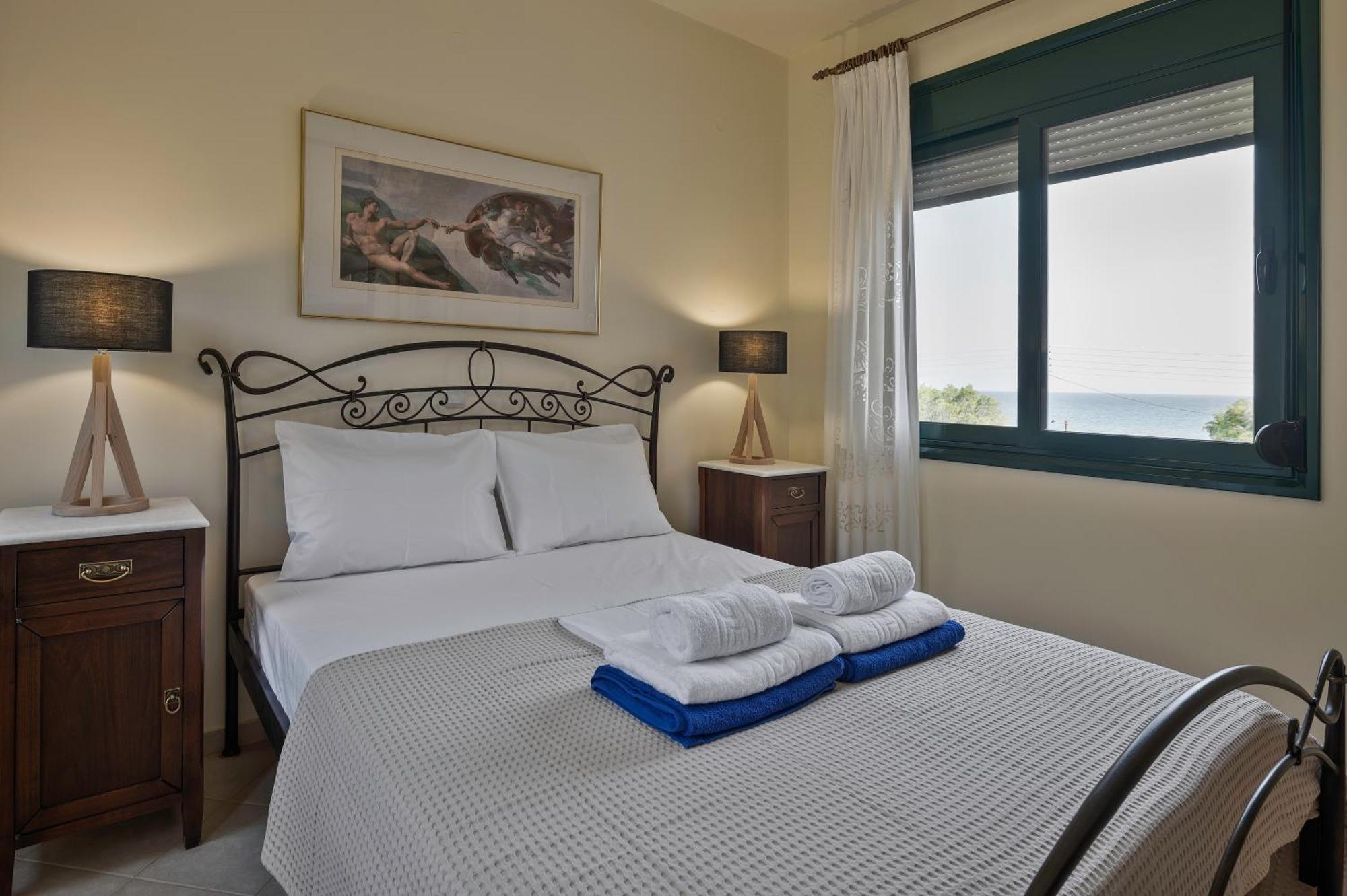 Marisia Apartment Keratókambos Dış mekan fotoğraf